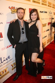 ynotcams2018_redcarpet245 